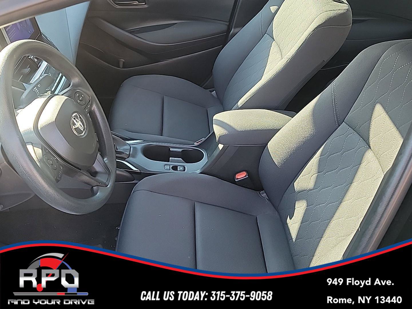 Used 2024 Toyota Corolla LE FWD image 8