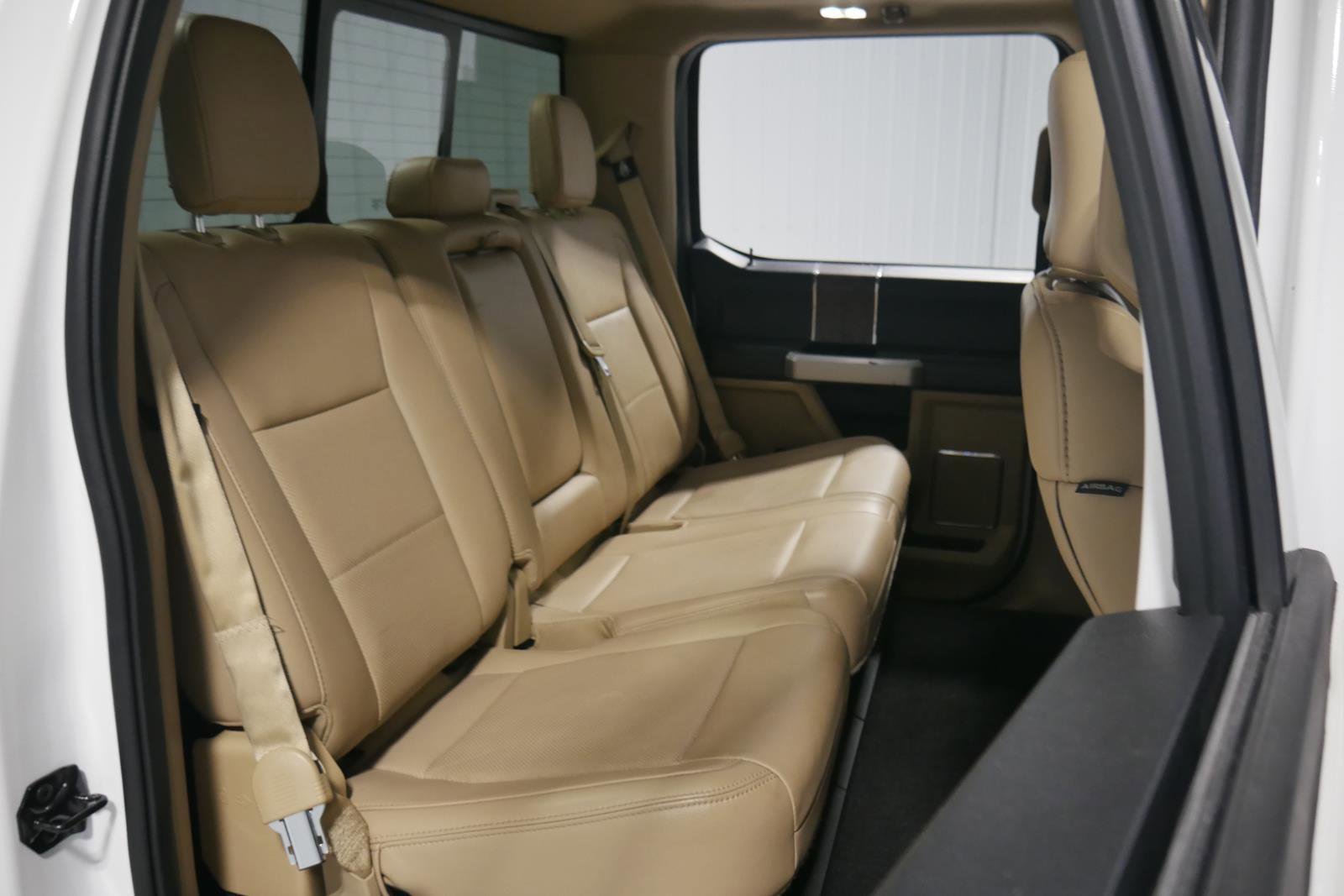 Used 2019 Ford F450 Lariat w/ Lariat Ultimate Package image 16