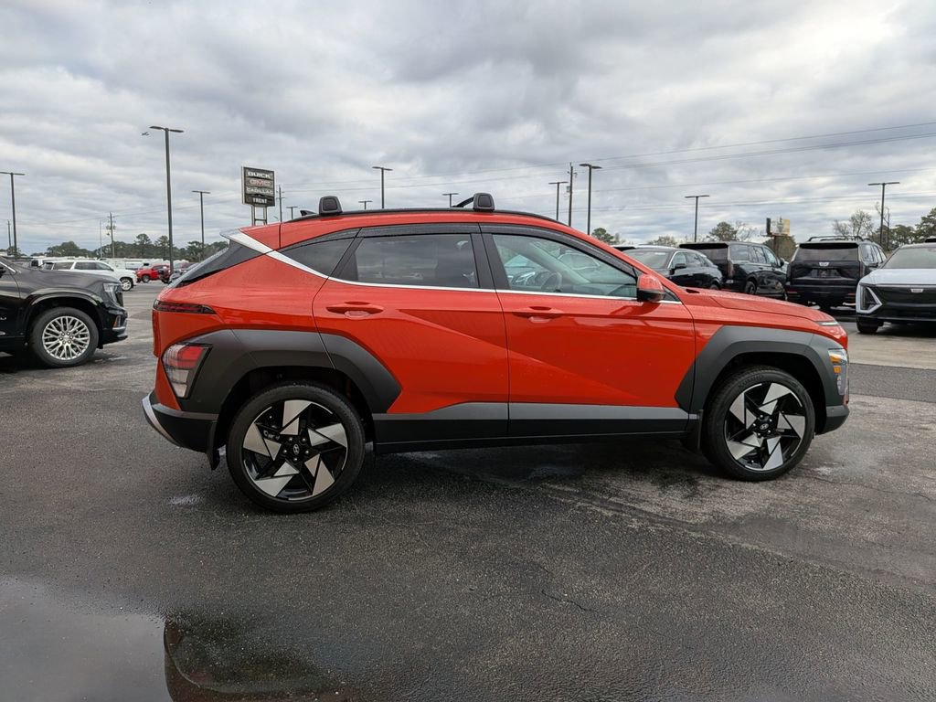 Used 2024 Hyundai Kona Limited image 6