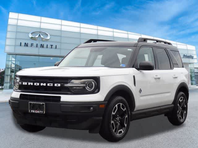 Used 2022 Ford Bronco Sport Outer Banks w/ Tech Package AWD/4WD image 1