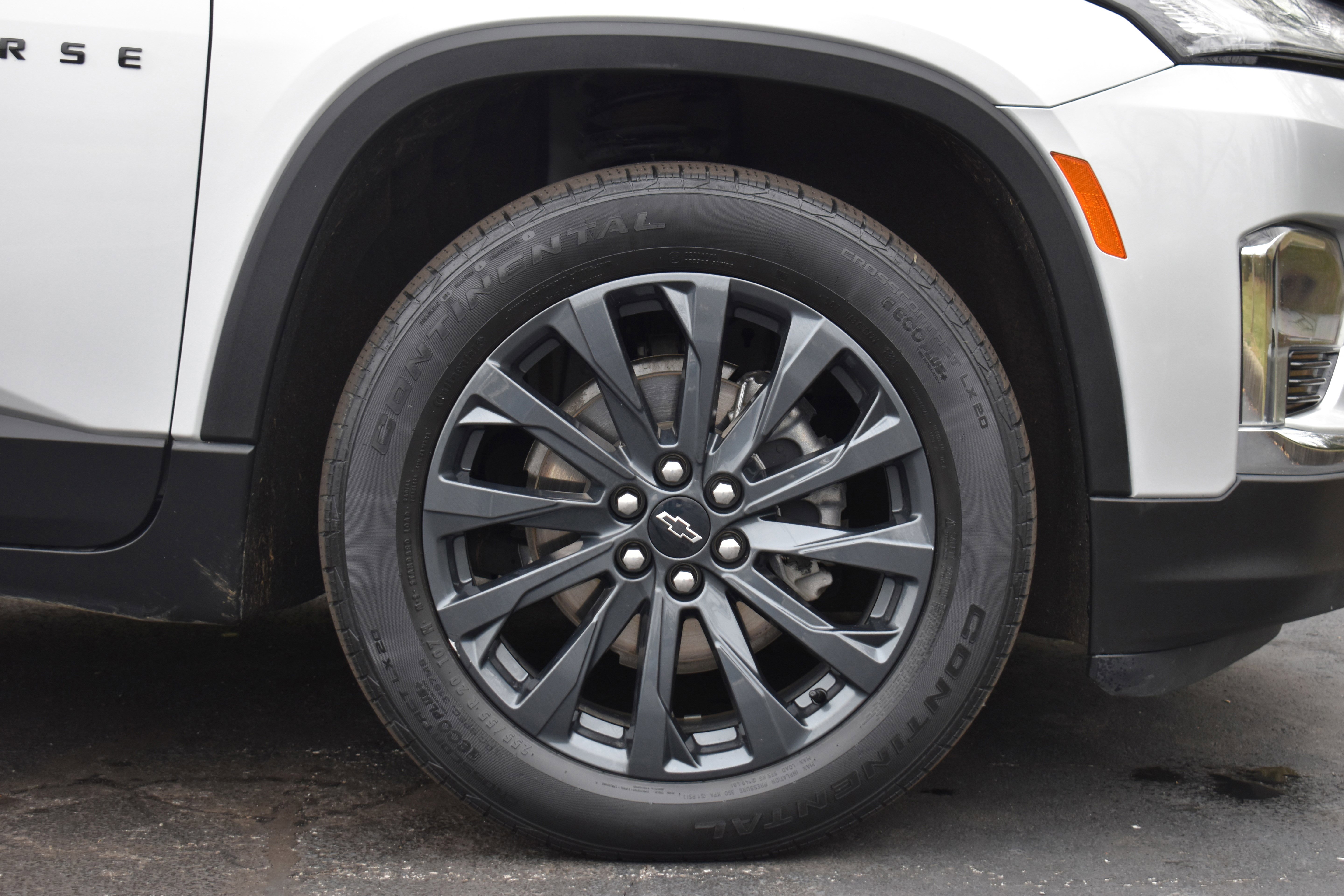 Used 2022 Chevrolet Traverse RS image 34