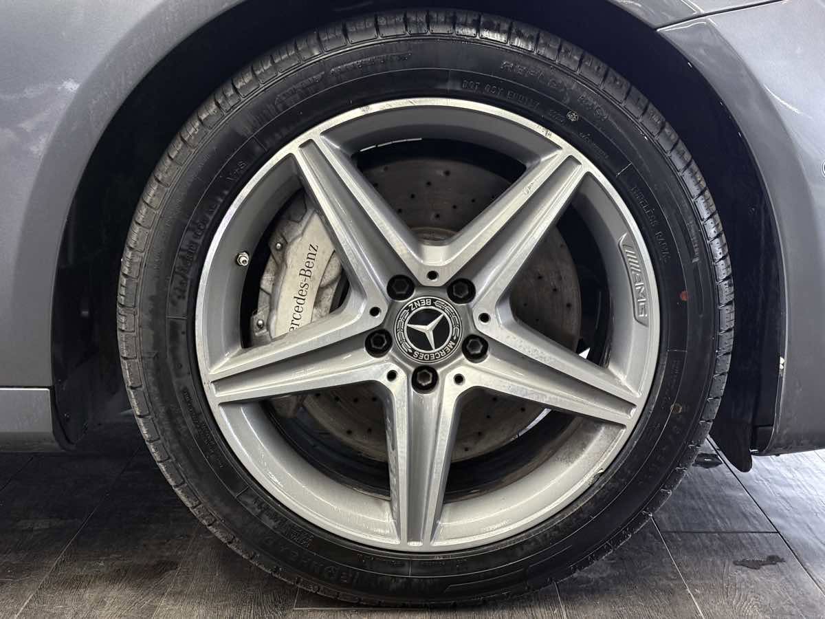 Used 2018 Mercedes-Benz E 400 4MATIC Wagon image 37