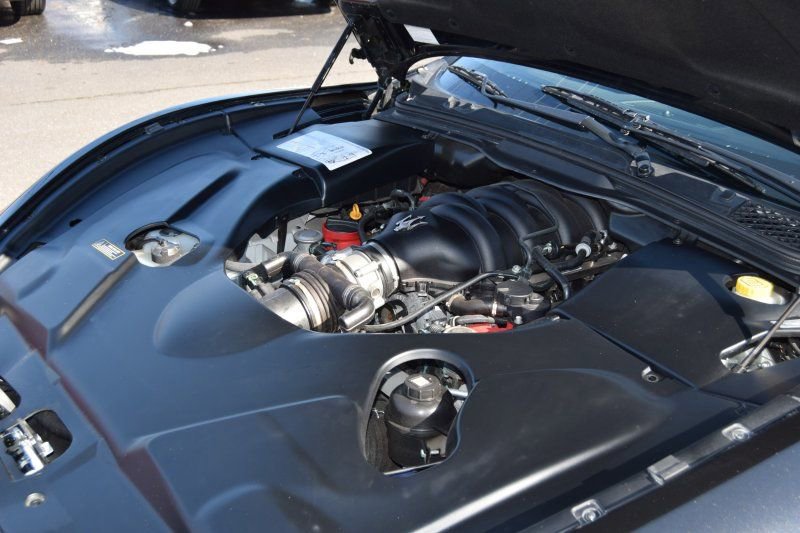 Used 2016 Maserati GranTurismo MC image 38