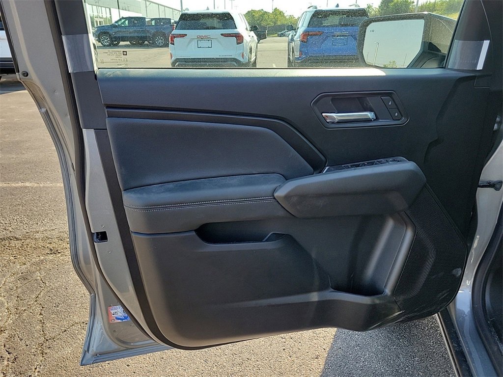 New 2026 GMC Canyon Elevation w/ Convenience Package image 18
