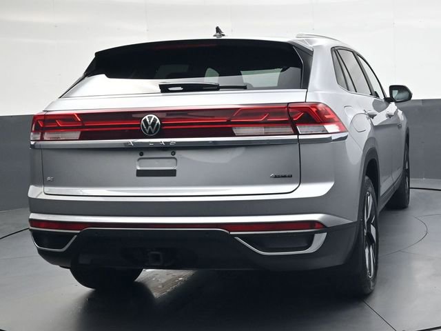 Used 2024 Volkswagen Atlas Cross Sport SE image 4
