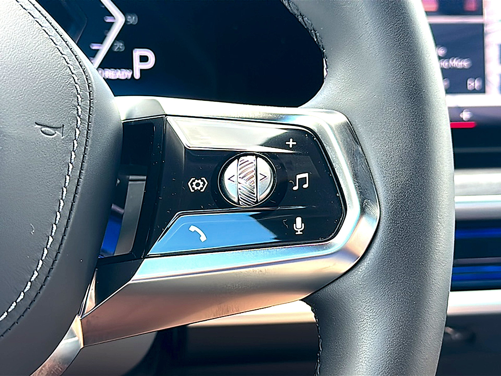 New 2024 BMW i7 xDrive60 w/ Executive Package AWD/4WD image 18