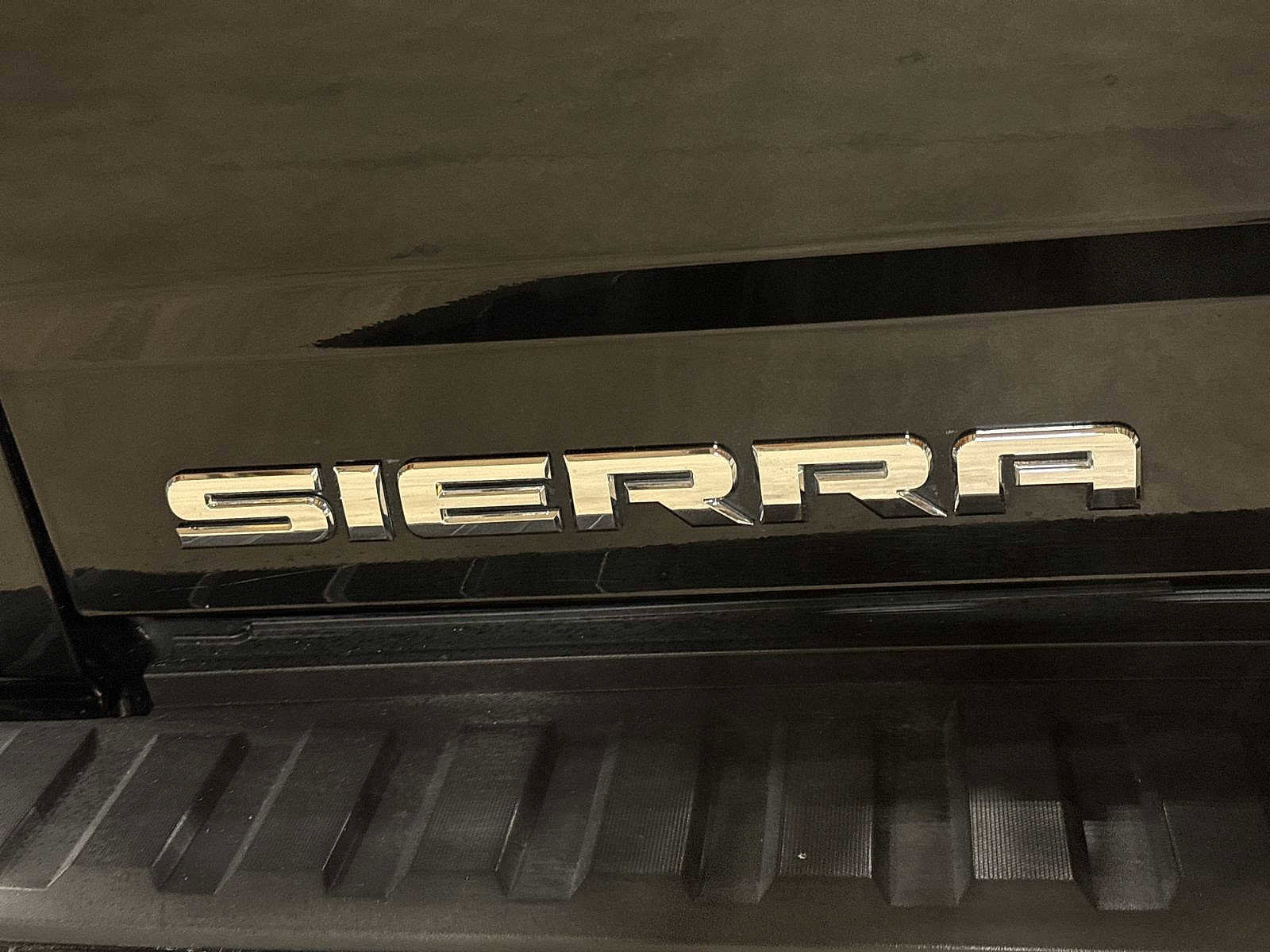 Used 2018 GMC Sierra 1500 Denali w/ Denali Ultimate Package image 27