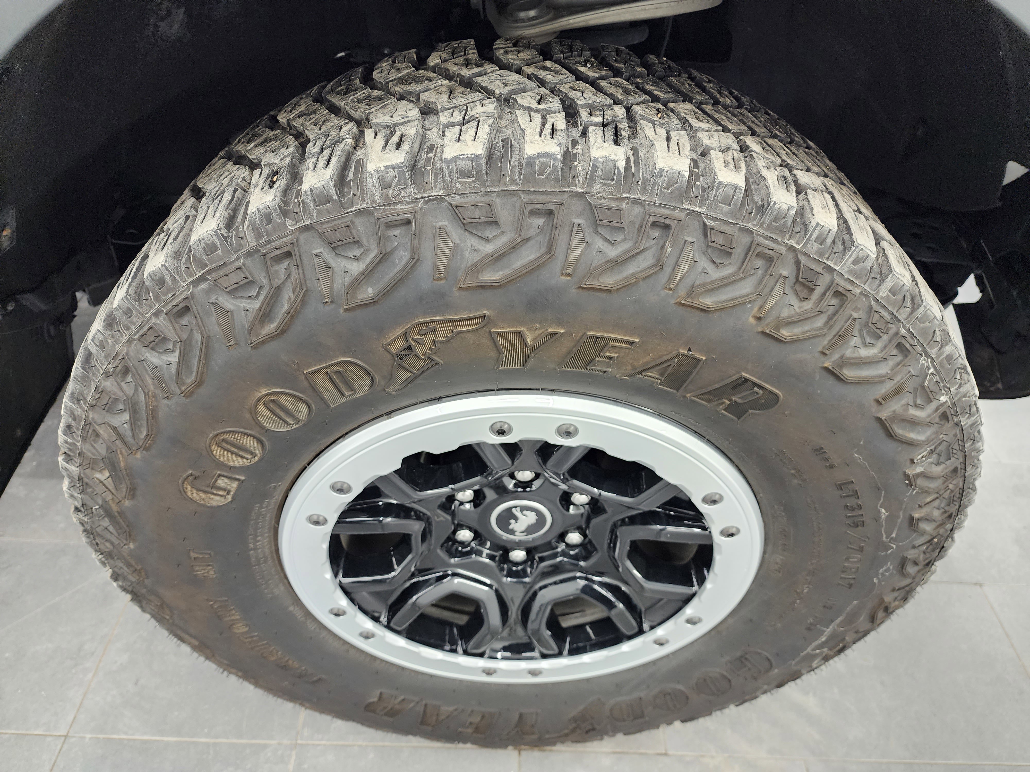 Used 2023 Ford Bronco Badlands w/ Sasquatch Package image 3