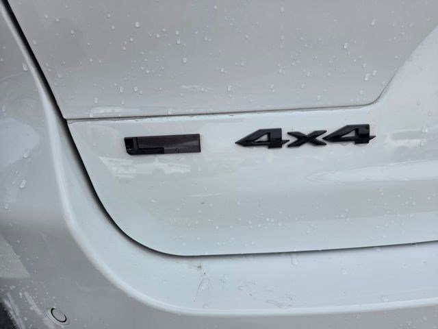 Used 2023 Jeep Grand Cherokee L Laredo AWD/4WD image 23