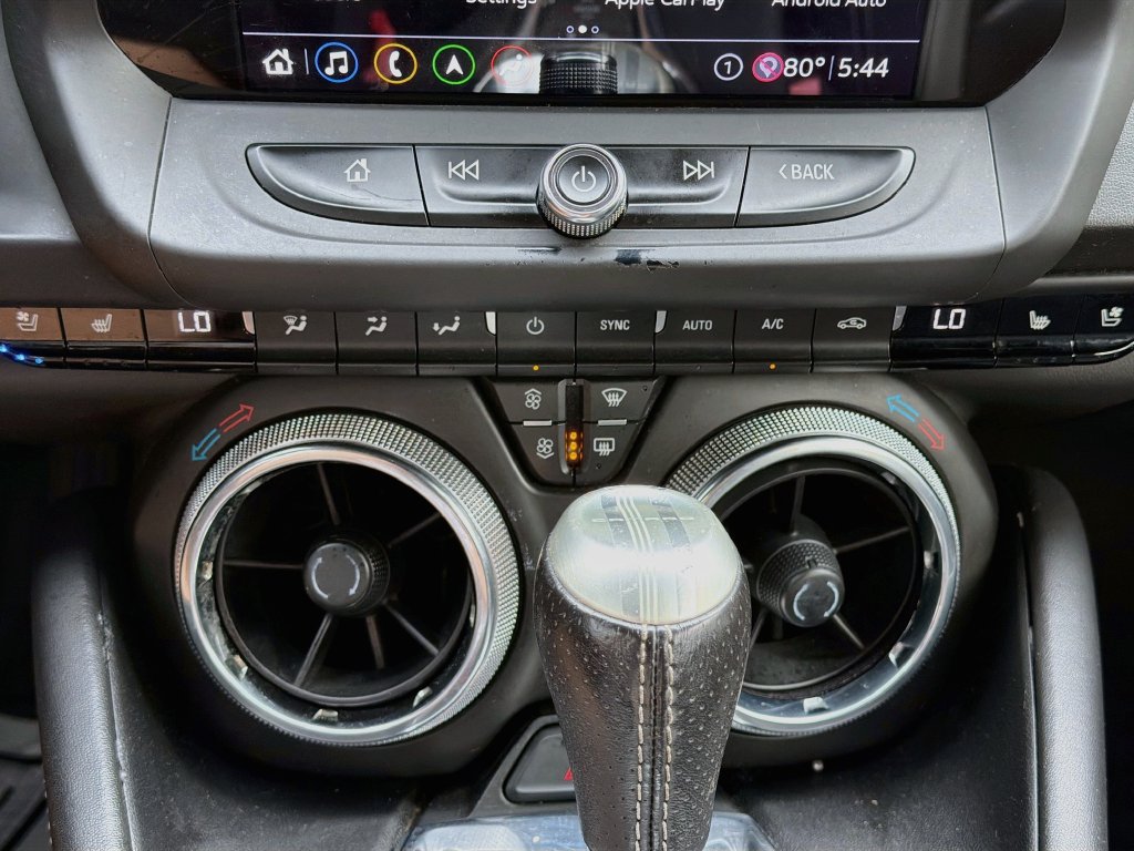 Used 2020 Chevrolet Camaro SS RWD image 29
