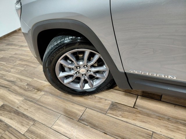 Certified 2024 GMC Terrain SLT image 14