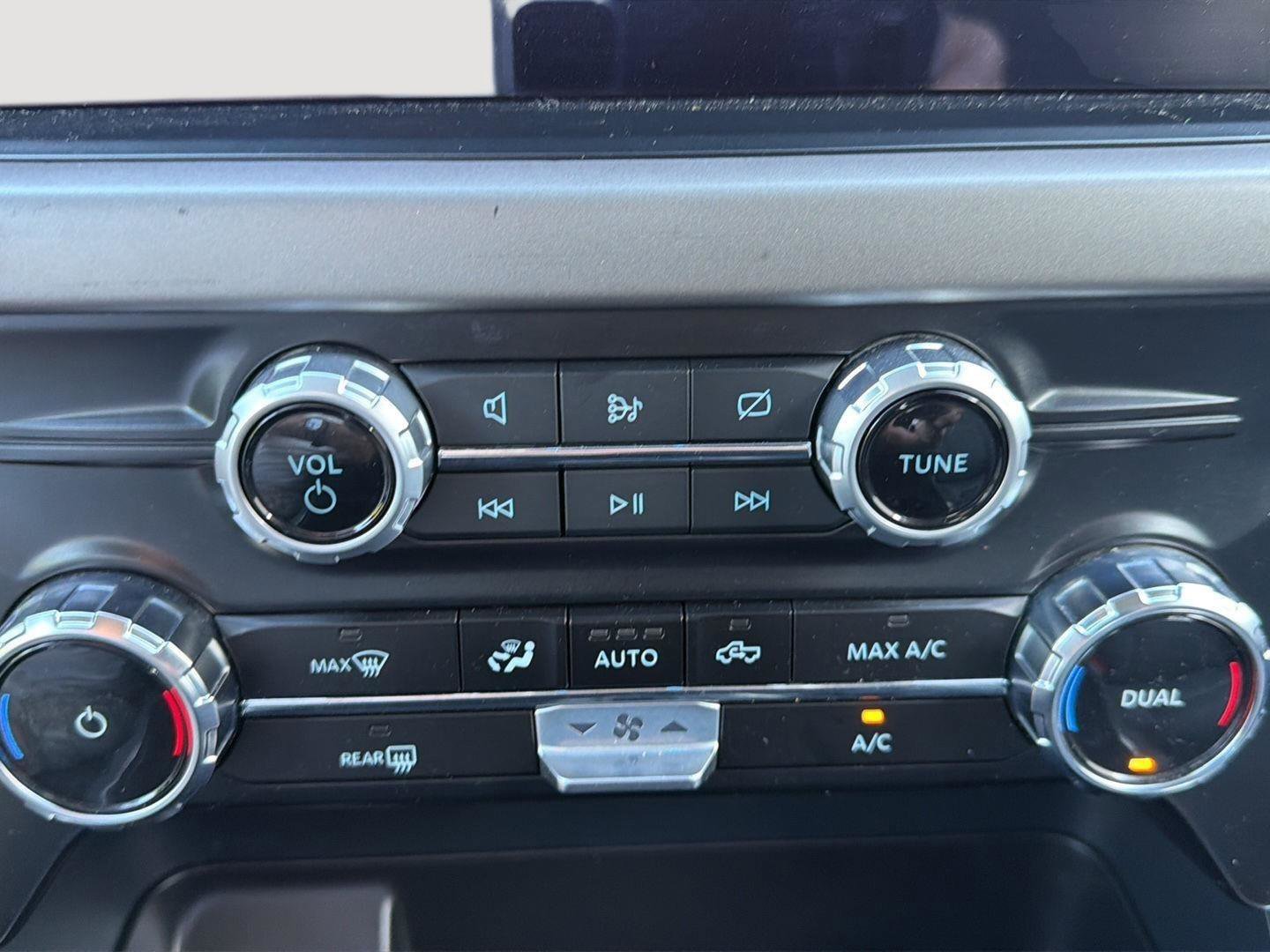 Used 2024 Ford F150 XLT w/ Mobile Office Package image 9