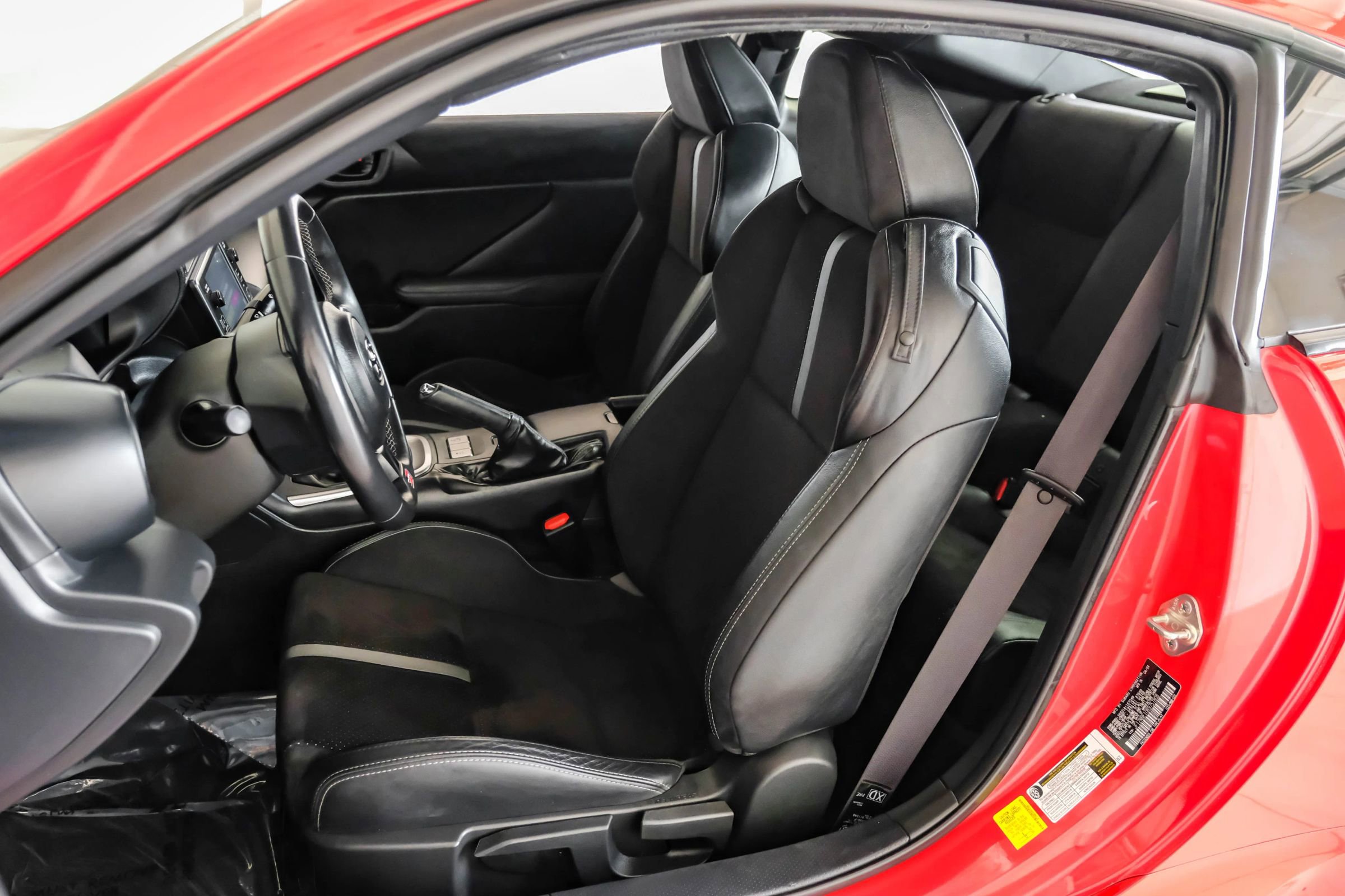 Used 2024 Toyota GR86 Premium image 22