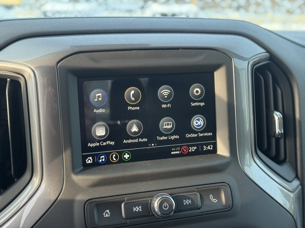 Used 2025 GMC Sierra 2500 Pro w/ Convenience Package image 18