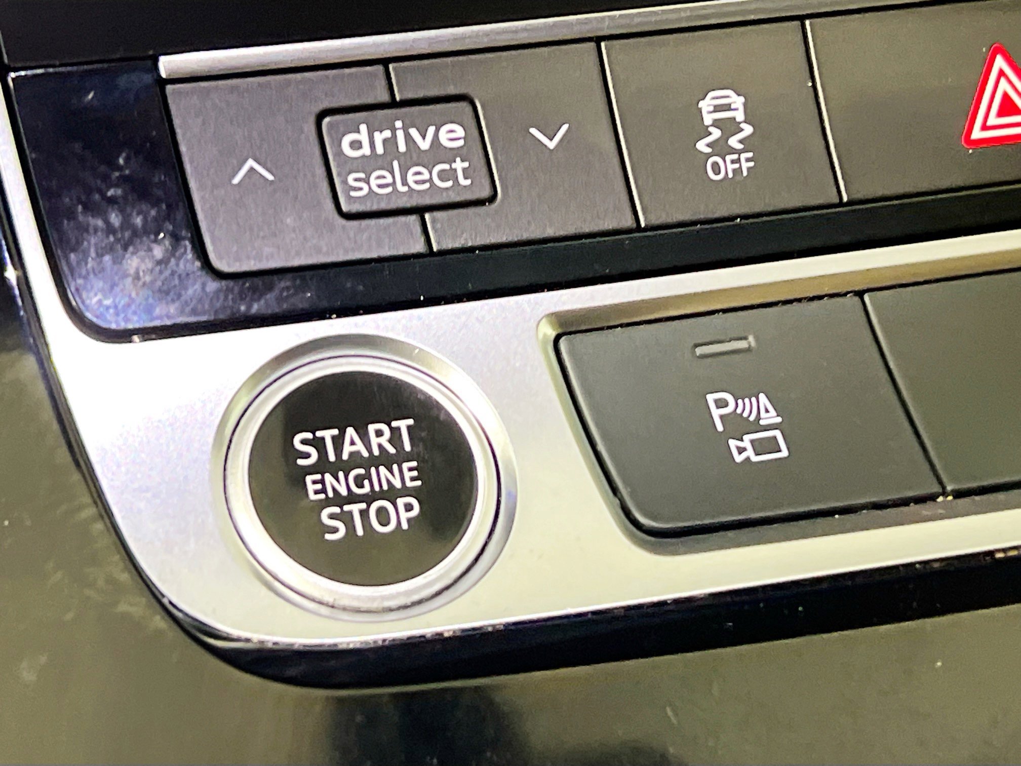 Used 2021 Audi Q8 Premium Plus w/ Premium Plus Package AWD/4WD image 24