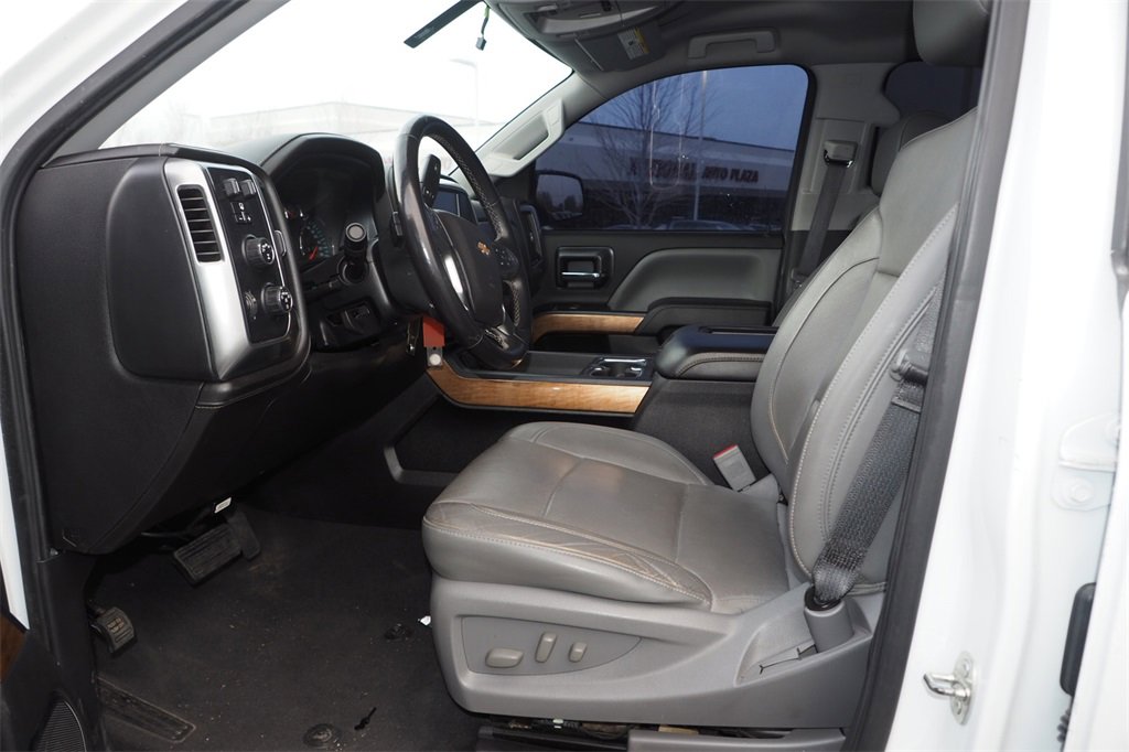 Used 2018 Chevrolet Silverado 1500 LTZ w/ Texas Edition image 13