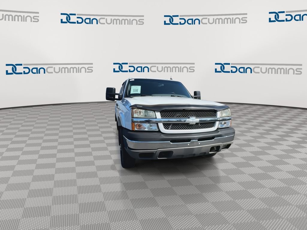 Used 2004 Chevrolet Silverado 2500 LT w/ Skid Plate Package image 3