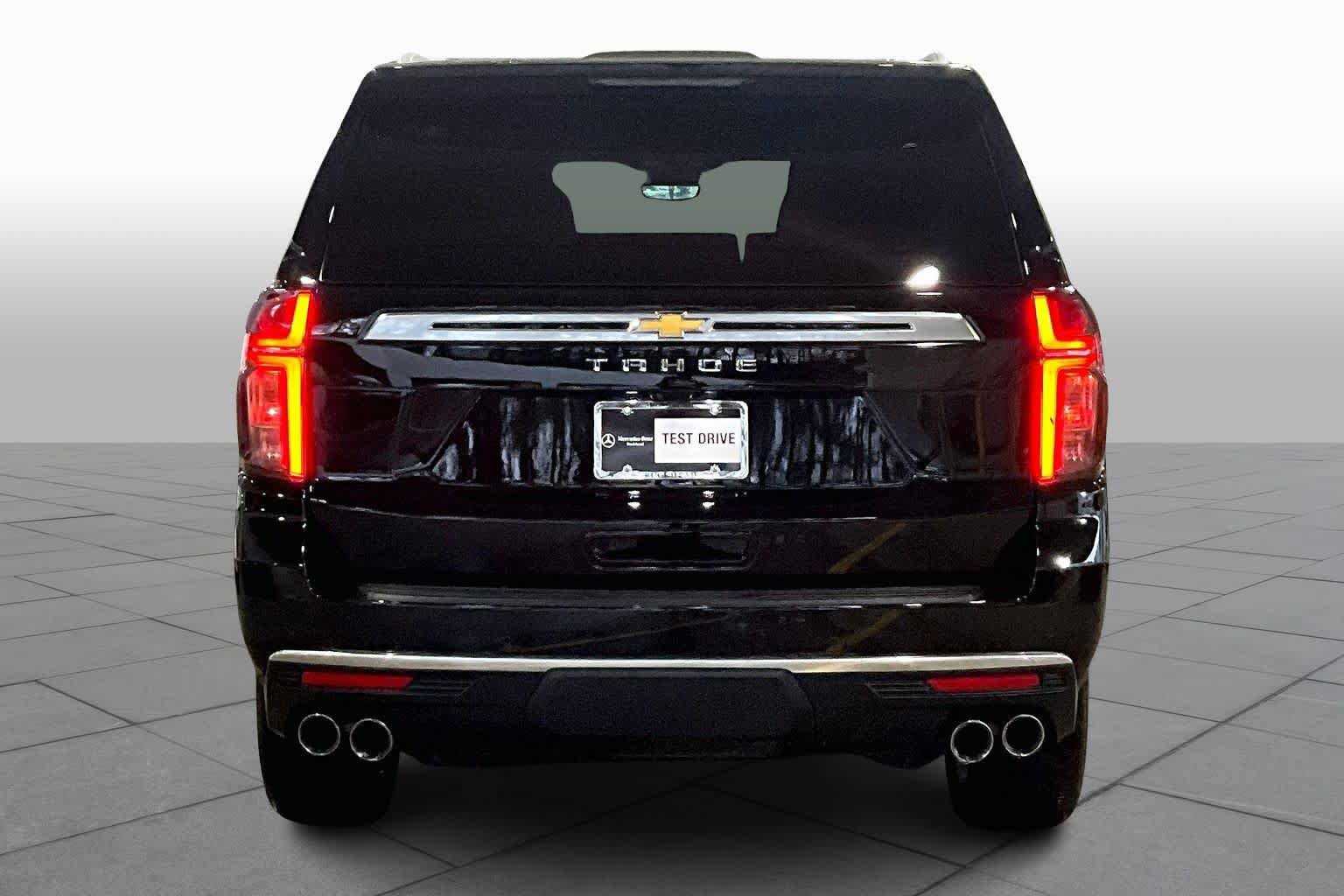Used 2024 Chevrolet Tahoe High Country AWD/4WD image 5