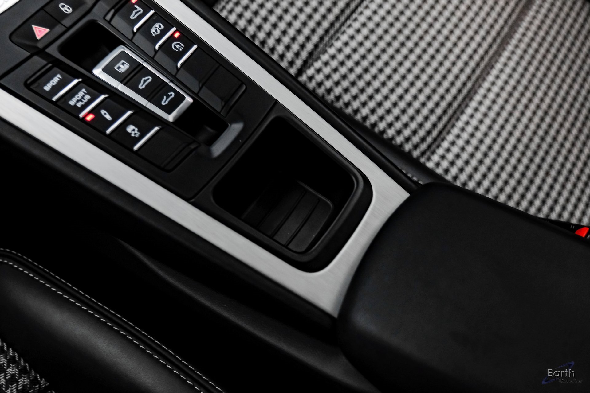 Used 2014 Porsche 911 50th Anniversary Edition image 56