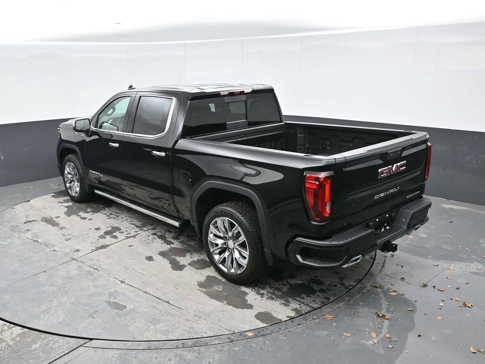 New 2026 GMC Sierra 1500 Denali w/ Denali Reserve Package image 29