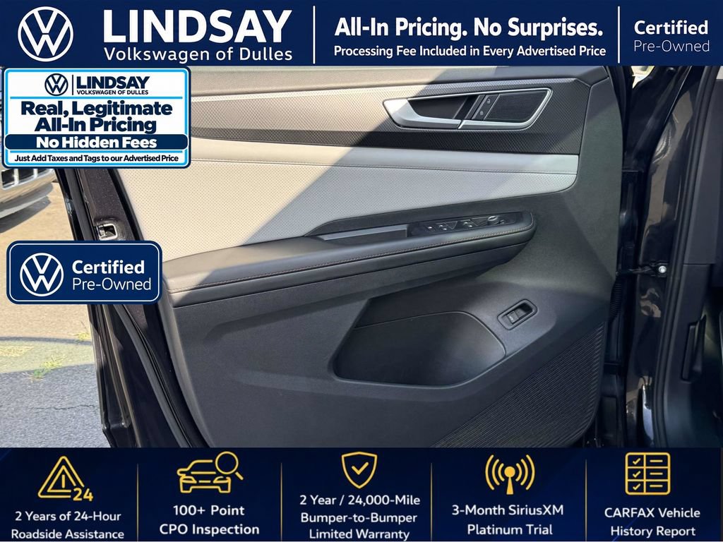 Used 2024 Volkswagen Atlas Peak Edition SE AWD/4WD image 10