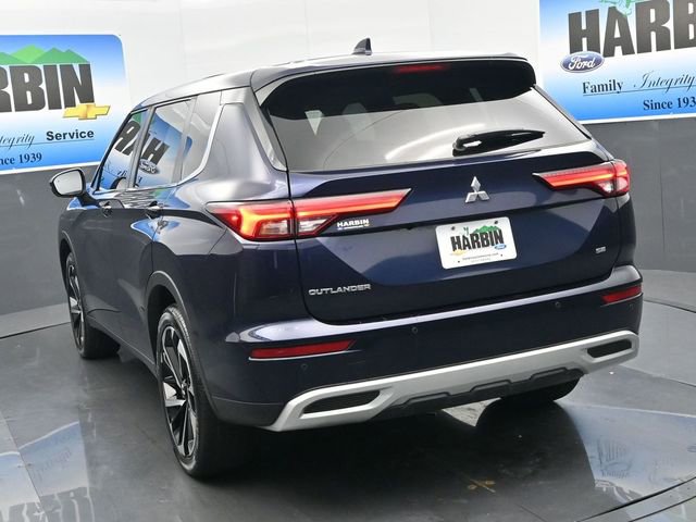 Used 2022 Mitsubishi Outlander SE image 4