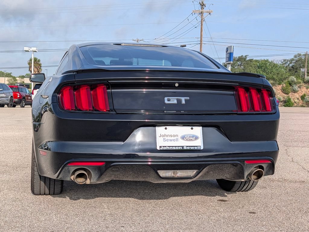 Used 2016 Ford Mustang GT RWD image 6