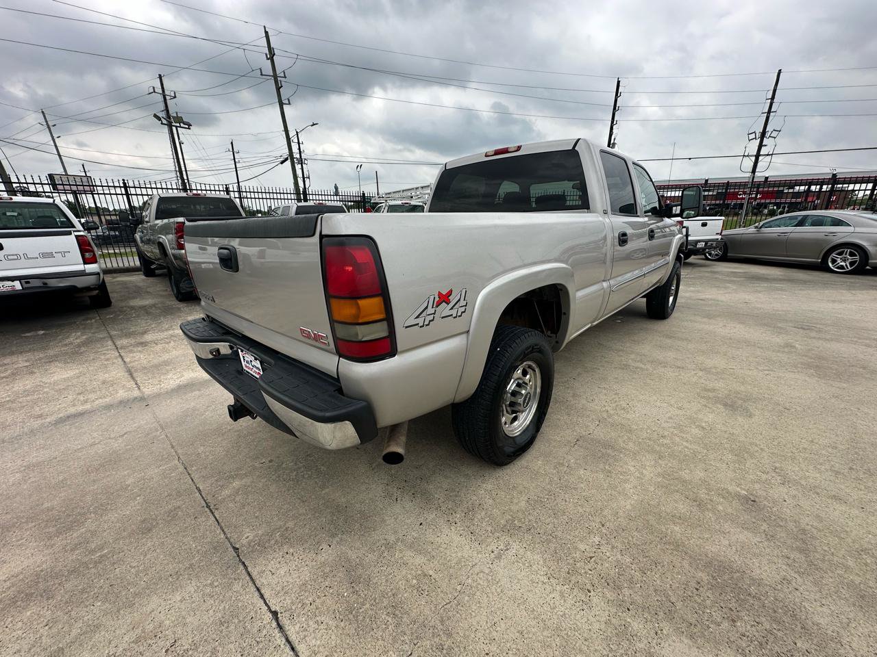 Used 2006 GMC Sierra 2500 SLE AWD/4WD image 7