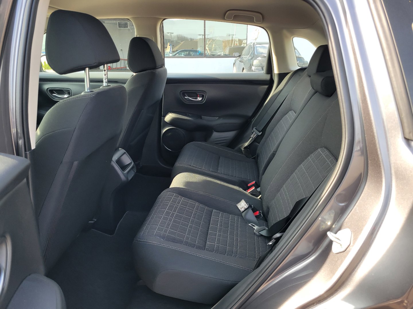 Certified 2025 Honda HR-V LX image 11