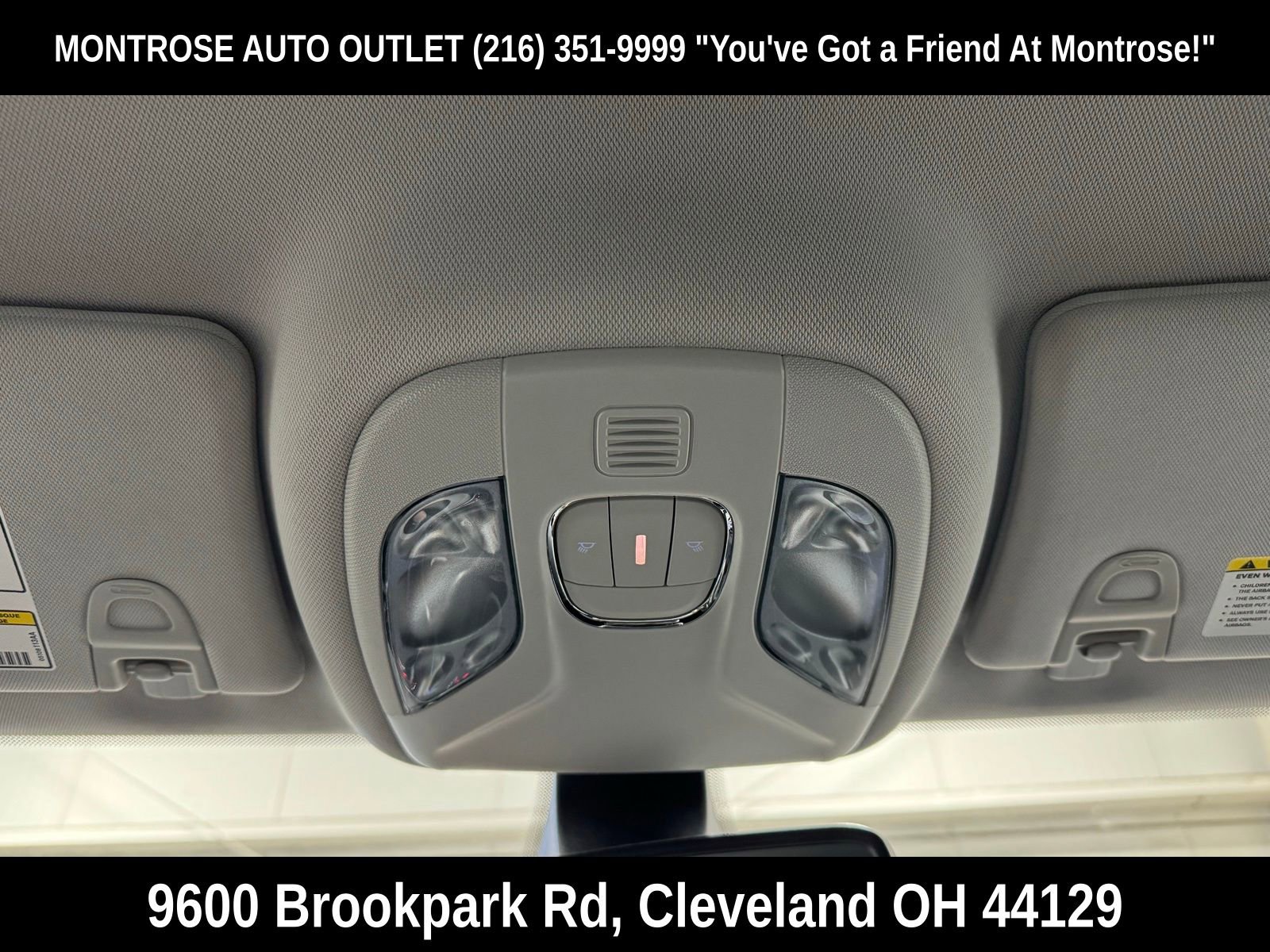 Used 2017 Jeep Compass Latitude w/ Popular Equipment Group image 21