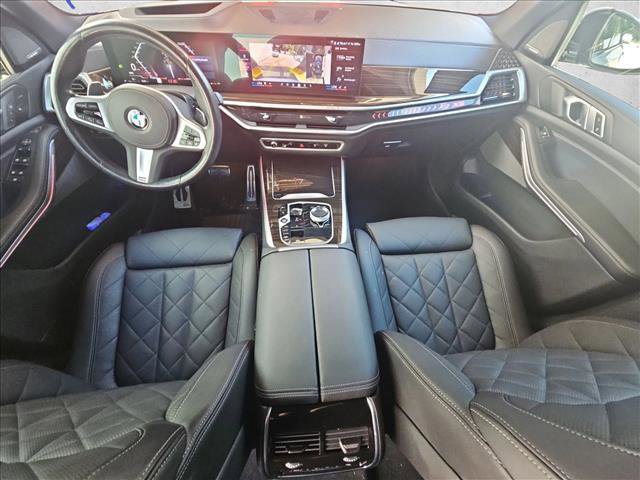 Used 2024 BMW X5 xDrive40i w/ Executive Package AWD/4WD image 16