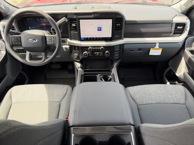 New 2026 Ford F350 XLT w/ XLT Premium Package AWD/4WD image 11
