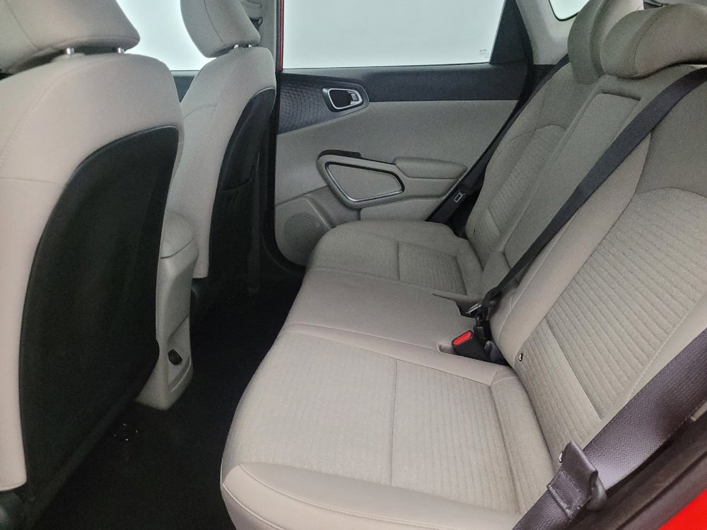 Used 2021 Kia Soul EX image 18