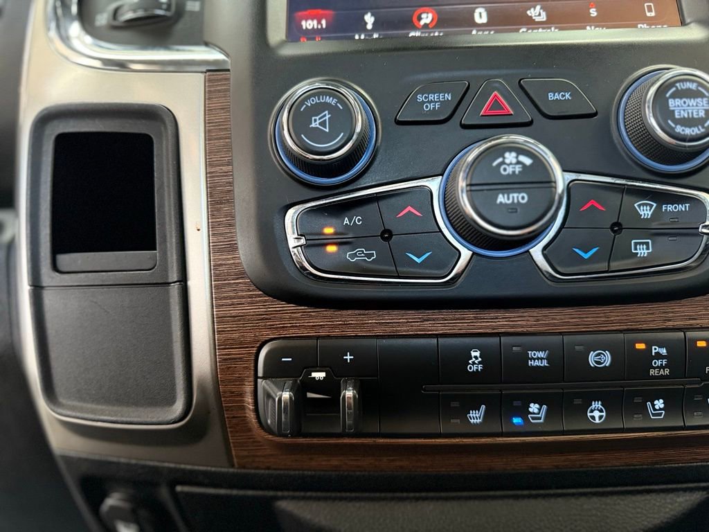 Used 2018 RAM 2500 Laramie image 48