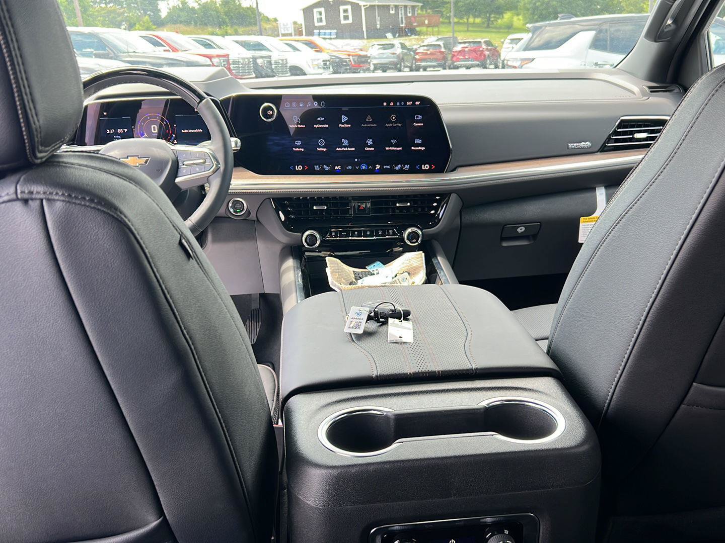 New 2026 Chevrolet Tahoe High Country AWD/4WD image 34