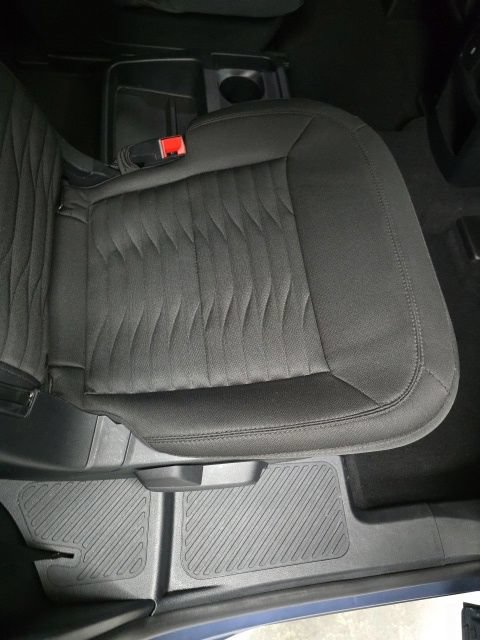Used 2021 Ford Explorer XLT AWD/4WD image 10