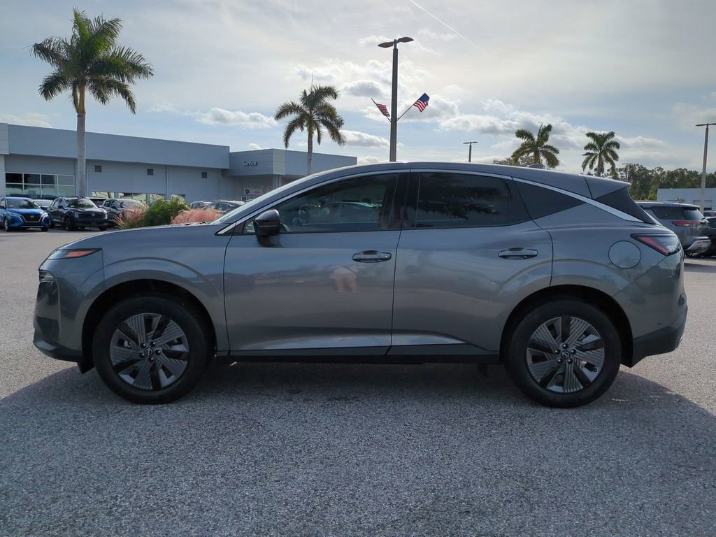 Certified 2025 Nissan Murano SL image 8