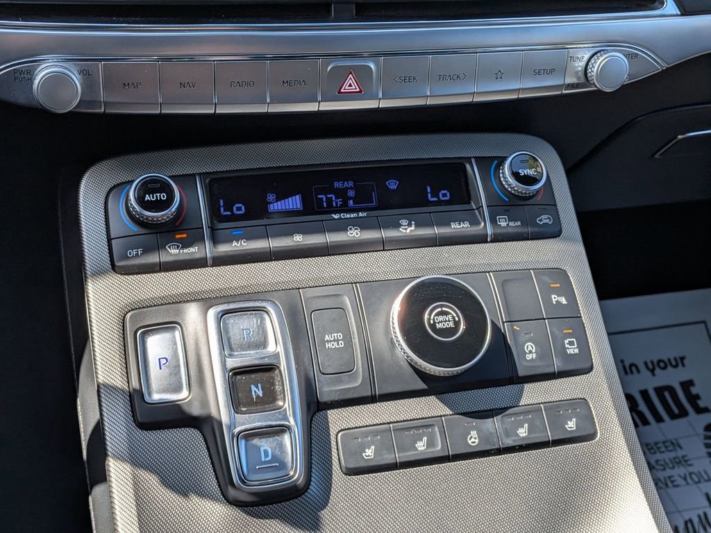 Used 2022 Hyundai Palisade Calligraphy image 21