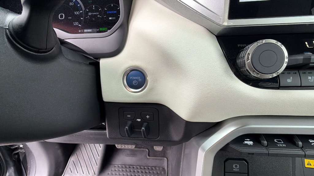 Used 2023 Toyota Tundra Capstone AWD/4WD image 17