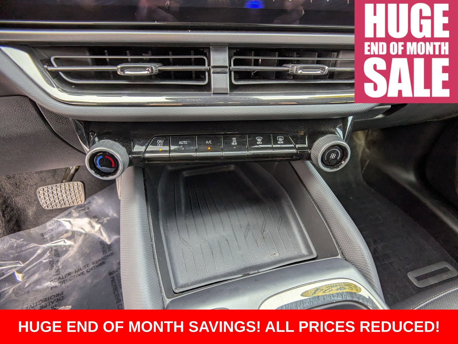 Used 2024 Chevrolet Equinox EV RS image 30