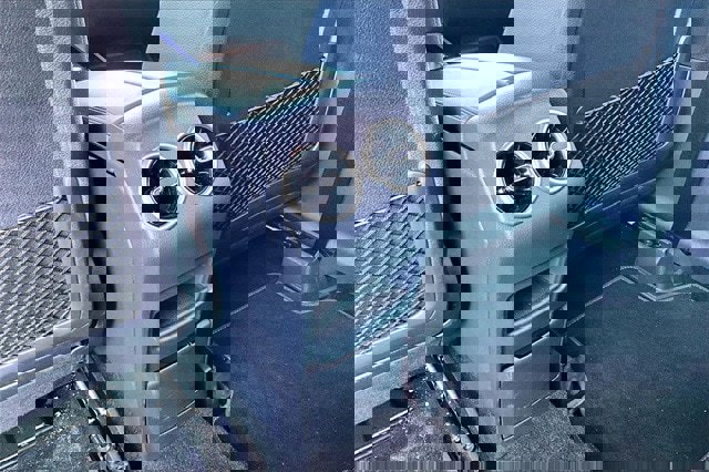 Certified 2025 Mercedes-Benz GLB 250 4MATIC image 13