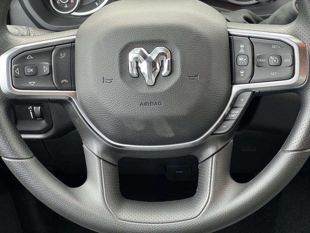 New 2026 RAM 2500 Tradesman AWD/4WD image 17