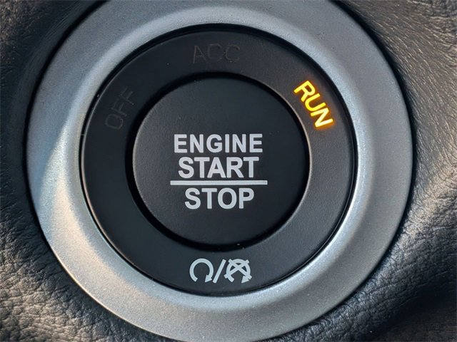 New 2026 Chrysler Pacifica Select w/ S Appearance Package image 19