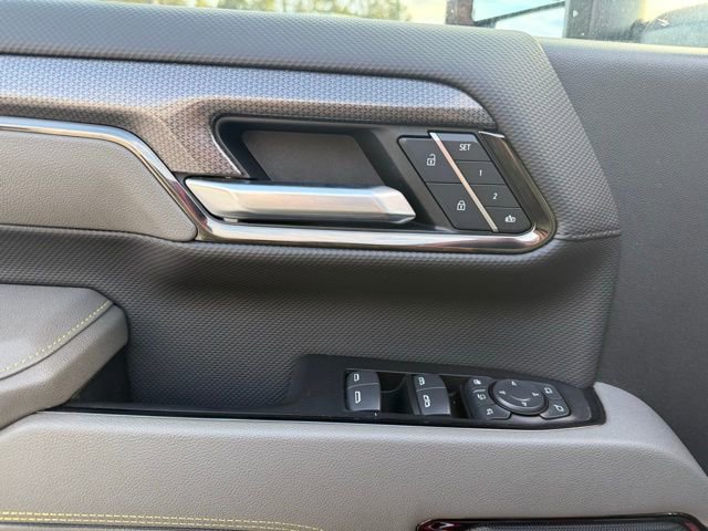 Certified 2025 Chevrolet Silverado 2500 ZR2 image 13