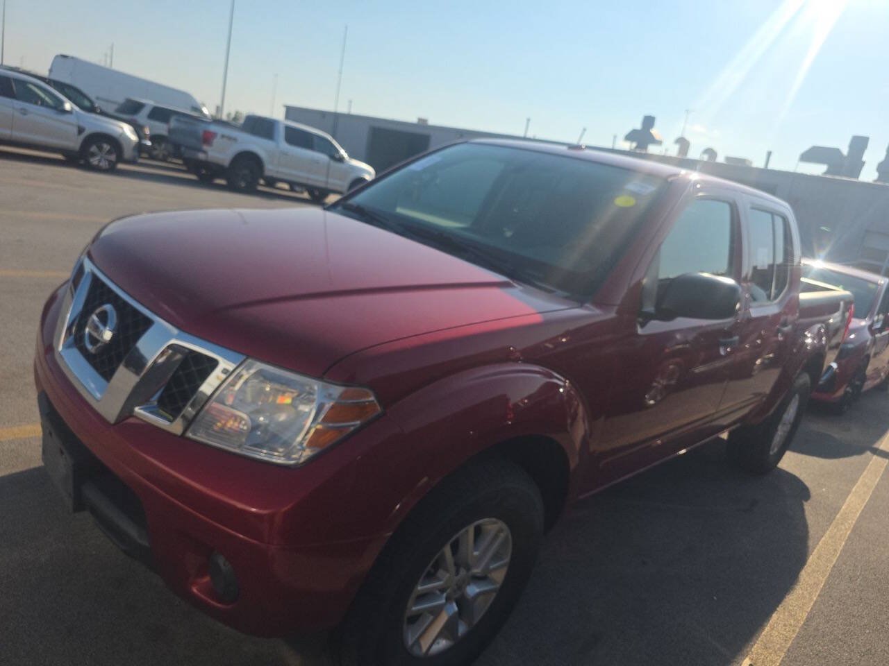 Used 2014 Nissan Frontier SV AWD/4WD image 1