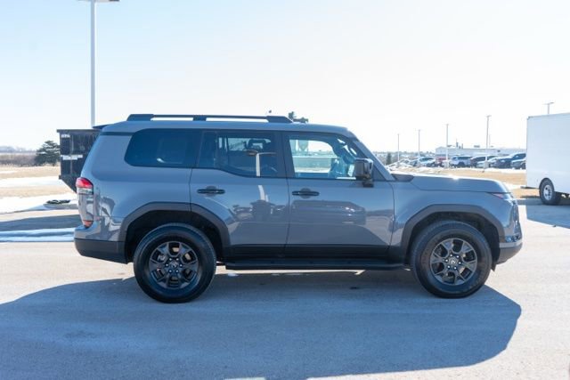 Used 2024 Lexus GX 550 AWD/4WD image 8