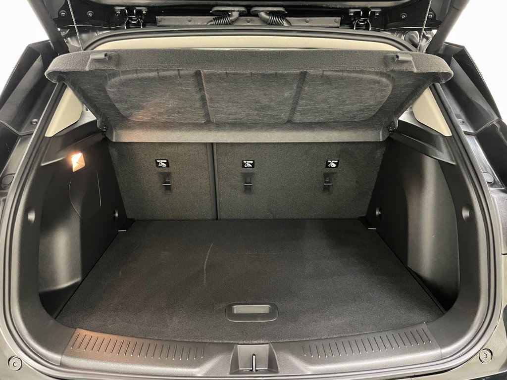 Used 2023 Buick Encore GX Select w/ Sport Touring Package image 42