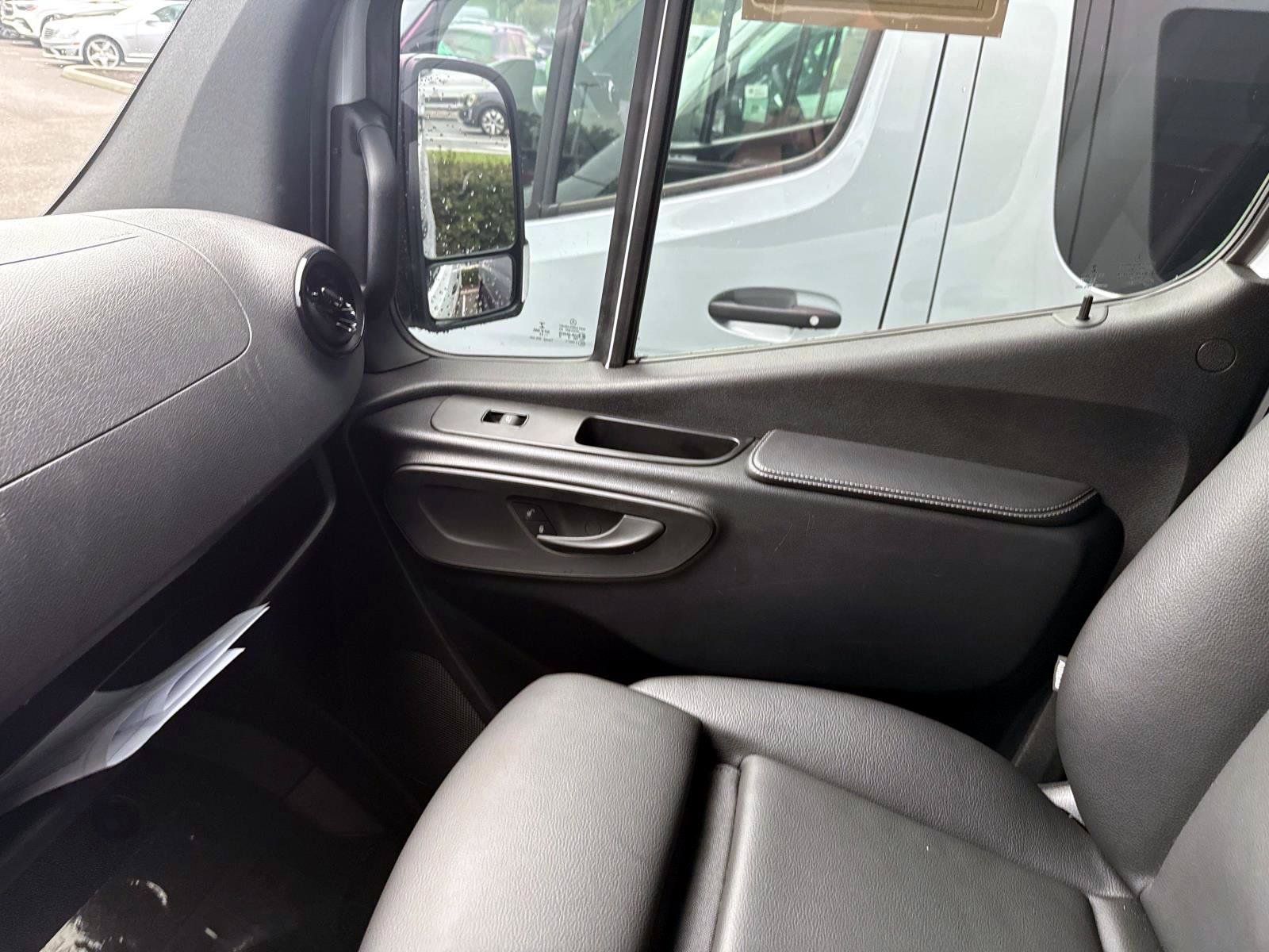 Certified 2022 Mercedes-Benz Sprinter 2500 image 14