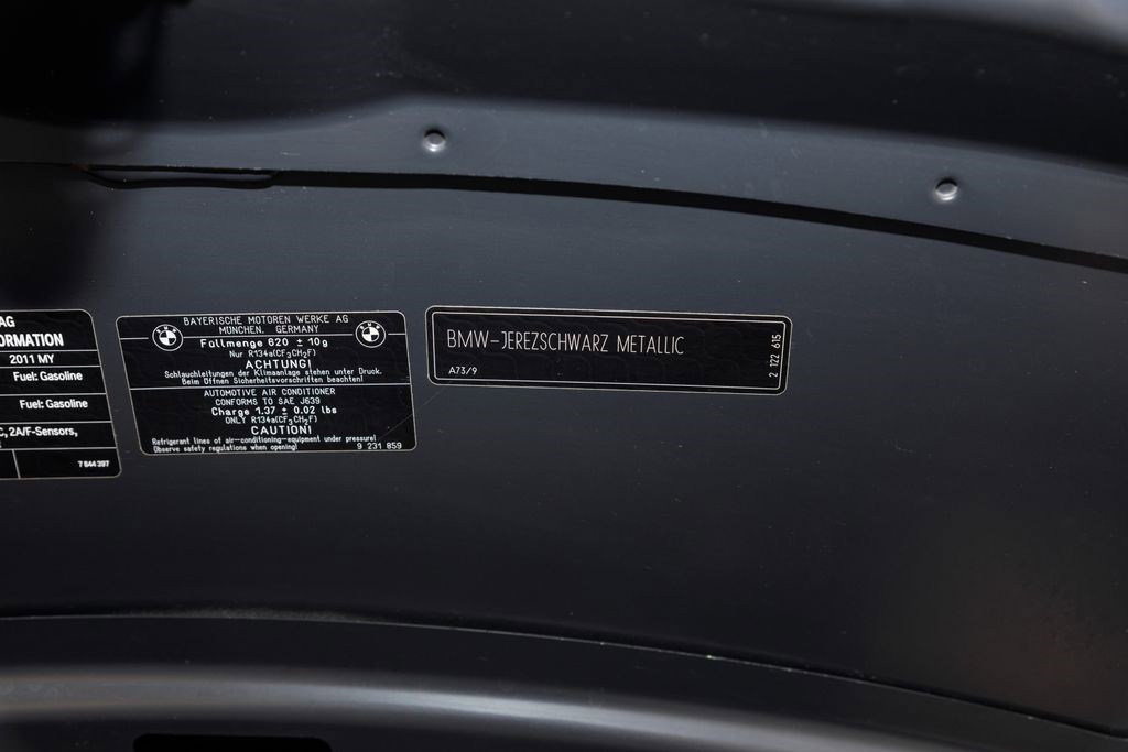 Used 2011 BMW M3 Sedan RWD image 13