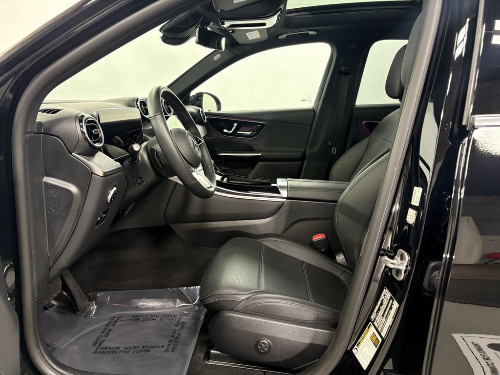 Certified 2025 Mercedes-Benz GLC 300 4MATIC image 8